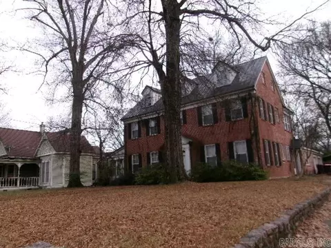 402 W Martin Pl, Pine Bluff, AR 71601
