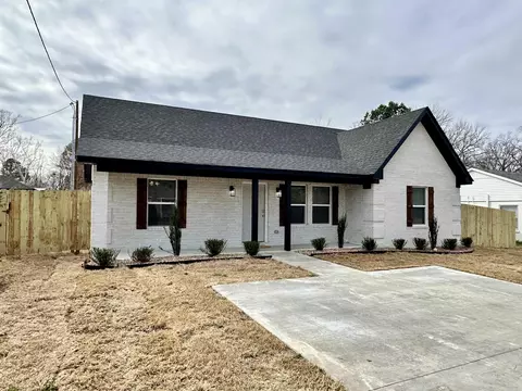 Exterior - 113 Walnut St, Cabot, AR 72023 photo 6 of 6