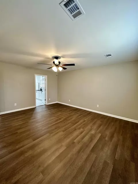 Living - 113 Walnut St, Cabot, AR 72023 photo 5 of 5