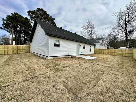 Exterior - 113 Walnut St, Cabot, AR 72023 photo 5 of 6