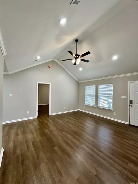 Living - 113 Walnut St, Cabot, AR 72023 photo 1 of 5