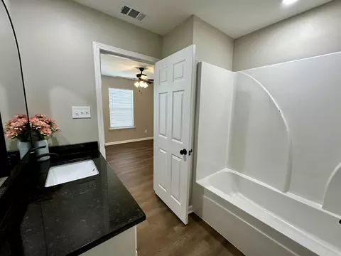 Bath - 110 N Monroe St, Cabot, AR 72023 photo 4 of 4