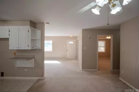 Living - 8237 Zuber Rd, Benton, AR 72019 photo 4 of 7