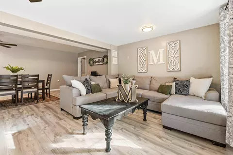 Living - 401 Aden Ave, Haskell, AR 72015 photo 1 of 7