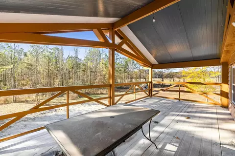 Exterior - 401 Aden Ave, Haskell, AR 72015 photo 8 of 9
