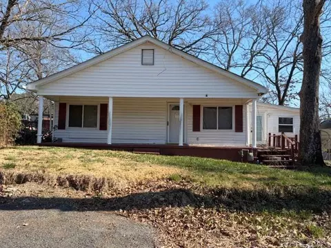 509 Delaware St, Hot Springs, AR 71901