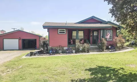 871 S Highway 65, Clinton, AR 72031