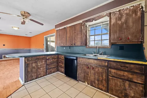 Kitchen - 102 Bethlehem Rd, Austin, AR 72007 photo 3 of 6