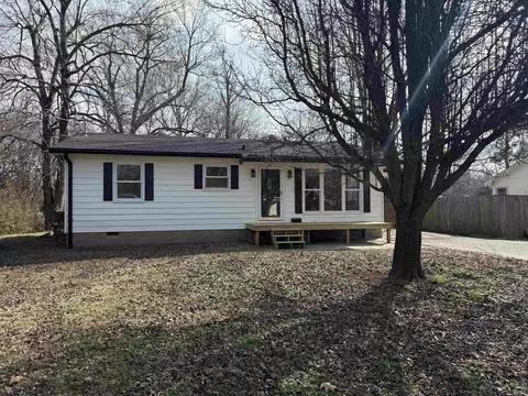 344 S 10th Ave, Piggott, AR 72454