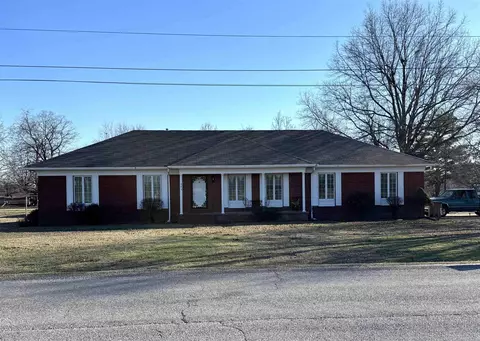 205 St Peters Dr, Wynne, AR 72396