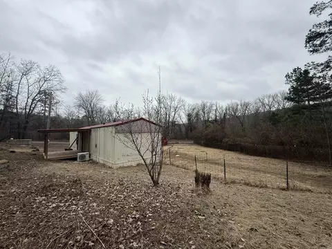 355 Maxine, Clinton, AR 72031 photo 6