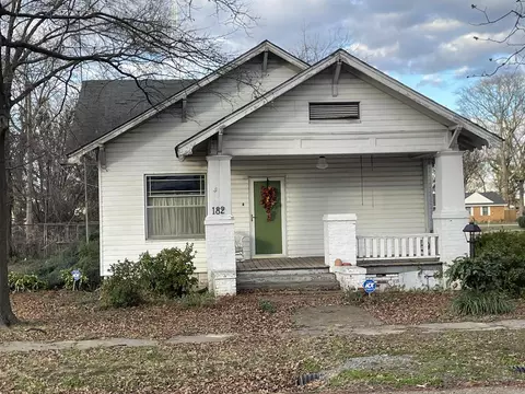 182 2nd Ave, Holly Grove, AR 72069