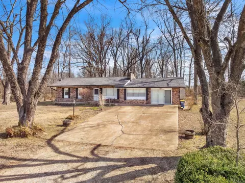 1821 Fuller St, Mountain Home, AR 72653