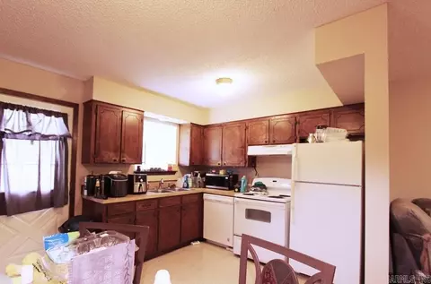 Kitchen - Oliver-bradley, Conway, AR 72034 photo 4 of 4