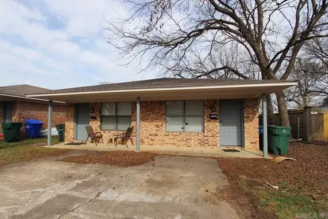 Exterior - Oliver-bradley, Conway, AR 72034 photo 7 of 16
