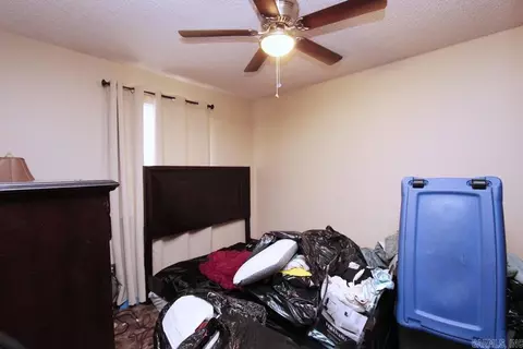 Bedroom - Oliver-bradley, Conway, AR 72034 photo 2 of 4