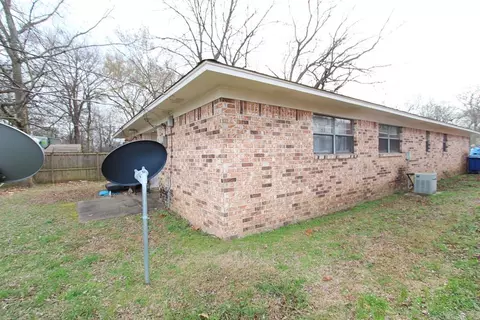 Other - Oliver-bradley, Conway, AR 72034 photo 2 of 11