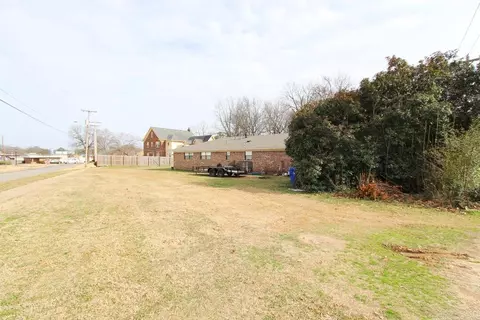 Exterior - Oliver-bradley, Conway, AR 72034 photo 6 of 16