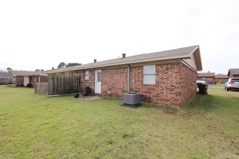 Exterior - Oliver-bradley, Conway, AR 72034 photo 16 of 16