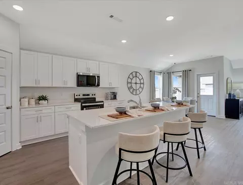 Kitchen - 57 Wolfsbridge Loop, Cabot, AR 72023 photo 1 of 6
