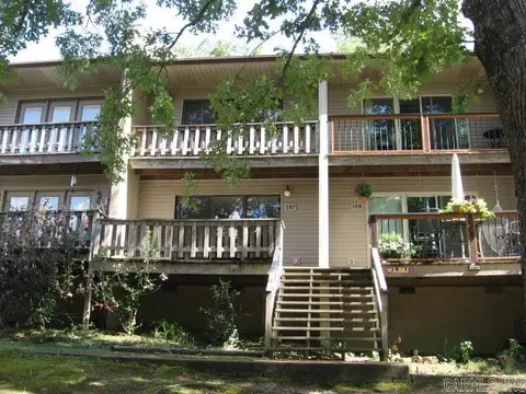 601 Dave Creek Pkwy #107, Fairfield Bay, AR 72088