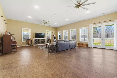 236 Bear Dr, Austin, AR 72007 photo 6