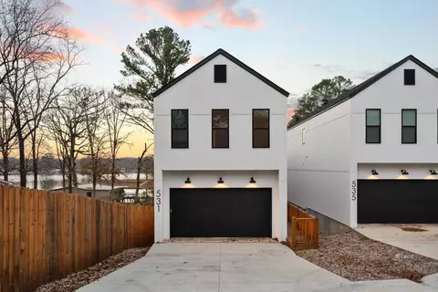 531 Northshore Dr, Hot Springs, AR 71913