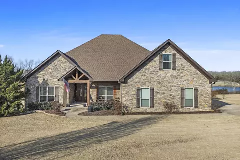 Exterior - 1481 Greystone Blvd, Cabot, AR 72023 photo 1 of 9