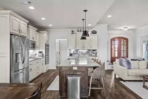 Kitchen - 1481 Greystone Blvd, Cabot, AR 72023 photo 3 of 3