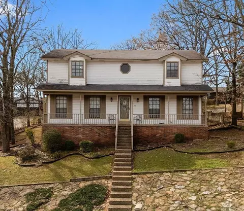 52 Dove Creek Cir, North Little Rock, AR 72116