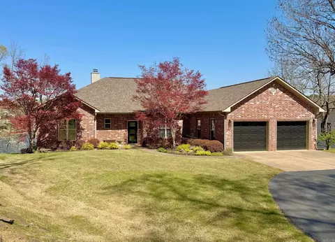 370 Chappel Hill Rd, Hot Springs, AR 71913