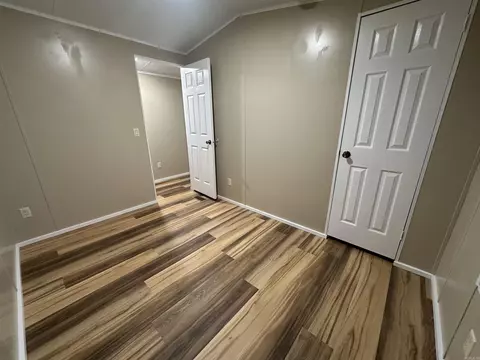 Bedroom - 9607 9603 Huntley Trl, Pine Bluff, AR 71603 photo 2 of 4
