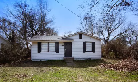 914 E 17th St, North Little Rock, AR 72114
