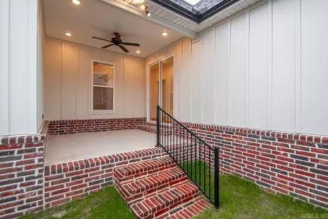 Exterior - 220 A St, Bryant, AR 72022 photo 11 of 11