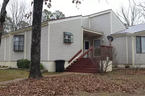134 Richwood Apt 2 Dr, Fairfield Bay, AR 72088