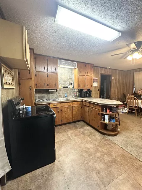 Kitchen - 5709 Sulphur Springs Rd, Pine Bluff, AR 71603 photo 1 of 1