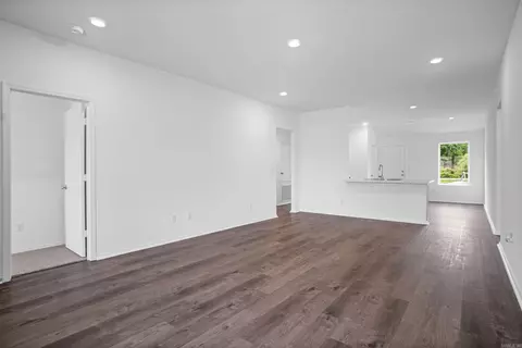 Living - 11 Ten Point Ln, Ward, AR 72176 photo 3 of 4