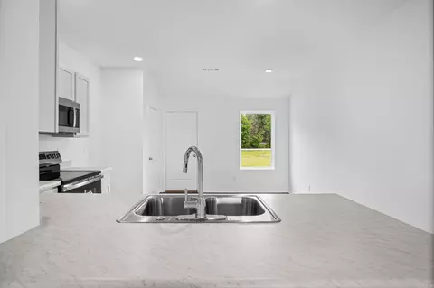 Kitchen - 11 Ten Point Ln, Ward, AR 72176 photo 1 of 3