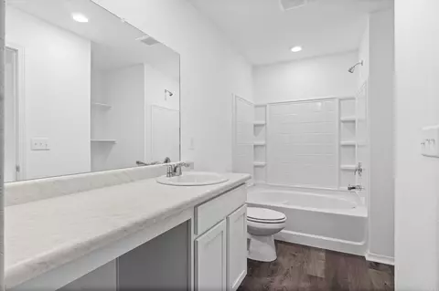 Bath - 11 Ten Point Ln, Ward, AR 72176 photo 1 of 2