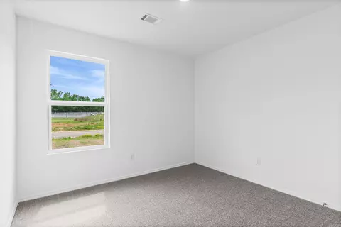 Bedroom - 17 Ten Point Ln, Ward, AR 72176 photo 3 of 7