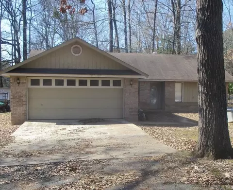 6 Holly St, Fordyce, AR 71742