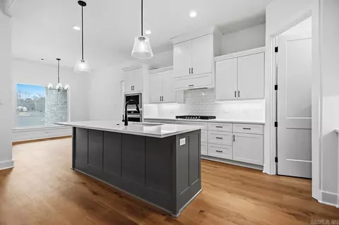 Kitchen - 110 Harmony Village Dr, Haskell, AR 72015 photo 3 of 4