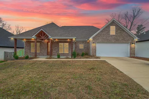 110 Harmony Village Dr, Haskell, AR 72015