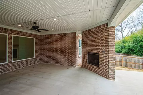 Exterior - 110 Harmony Village Dr, Haskell, AR 72015 photo 5 of 12