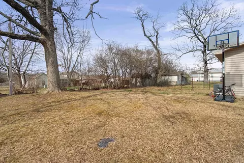 Exterior - 107 S West St, Letona, AR 72085 photo 5 of 5