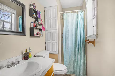 Bath - 107 S West St, Letona, AR 72085 photo 1 of 2