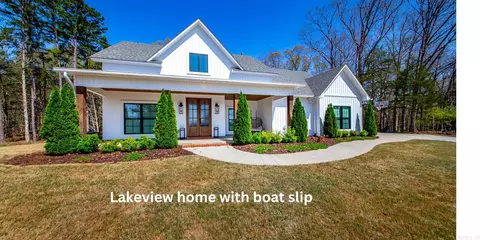 112 Choctaw Pl, Fairfield Bay, AR 72088
