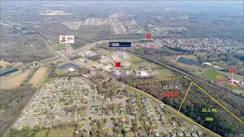 1240 N Second St, Cabot, AR 72023 photo 2