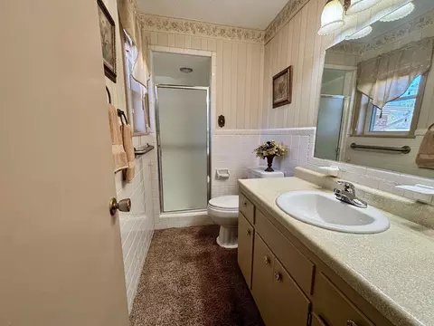 Bath - 6 Apache Dr, Searcy, AR 72143 photo 3 of 3