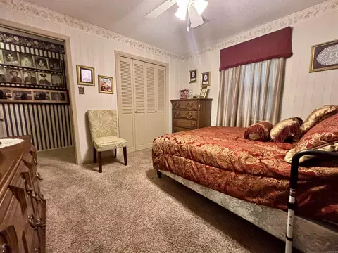 Bedroom - 6 Apache Dr, Searcy, AR 72143 photo 6 of 6